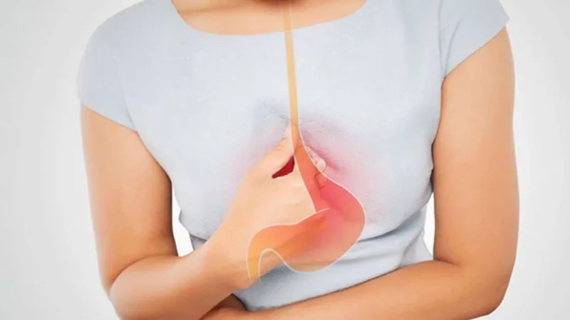 Khi nào người bệnh có dấu hiệu trào ngược dạ dày cần đi khám?